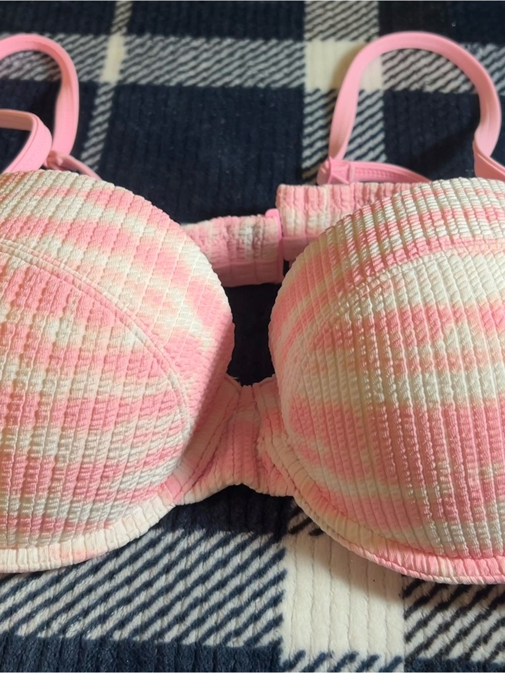 PINK Victoria's Secret Pink & White Textured Stripe Push-Up Bra